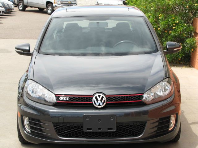 Volkswagen GTI 2010 photo 13