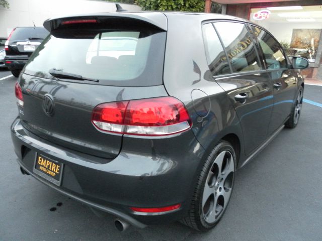 Volkswagen GTI 2010 photo 18