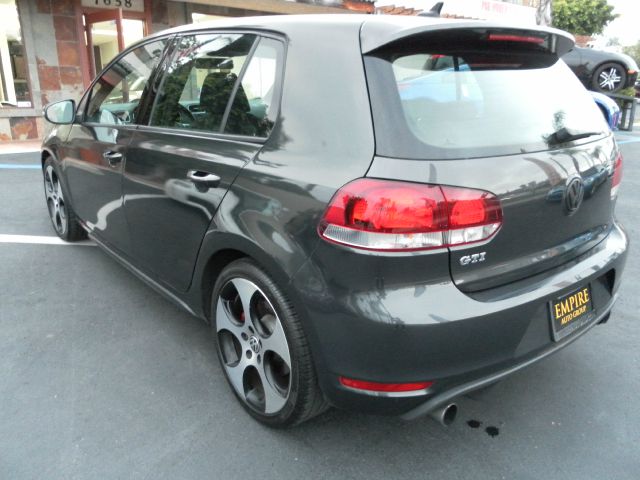 Volkswagen GTI 2010 photo 19