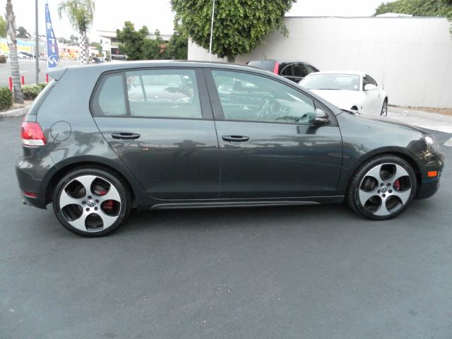 Volkswagen GTI 2010 photo 20