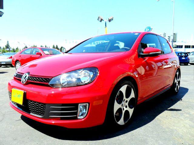 Volkswagen GTI 2011 photo 1