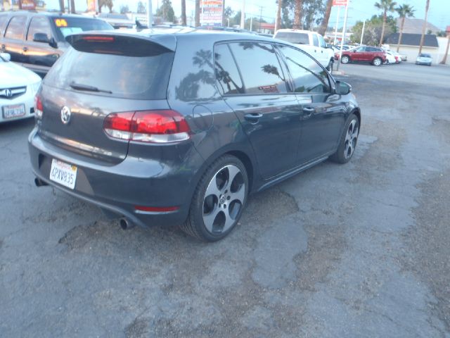 Volkswagen GTI 2011 photo 1