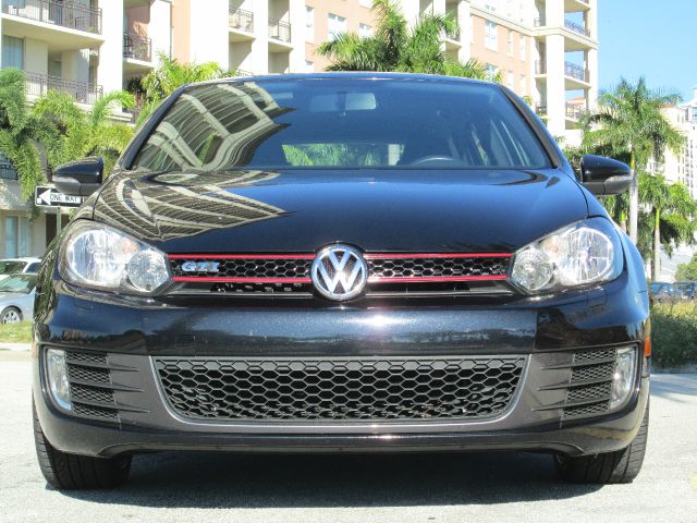 Volkswagen GTI 2011 photo 4