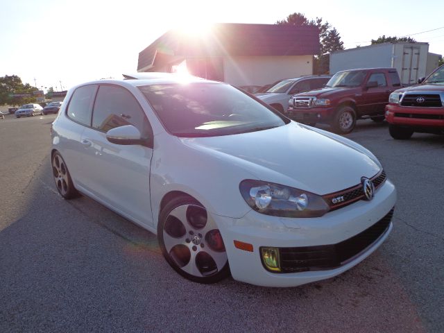 Volkswagen GTI 2011 photo 1