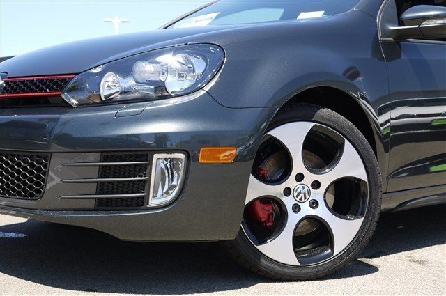 Volkswagen GTI 2012 photo 3