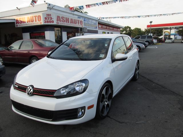 Volkswagen GTI 2012 photo 4