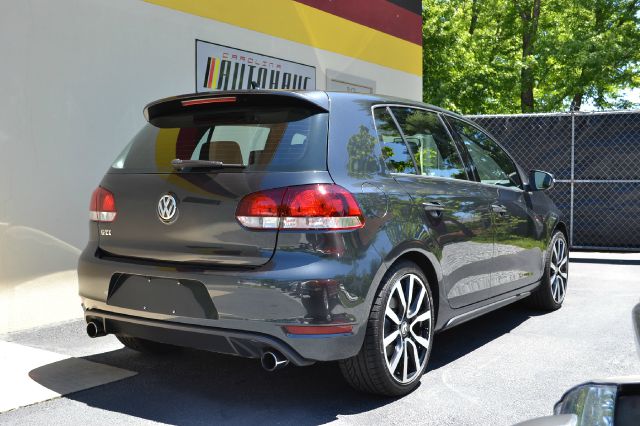 Volkswagen GTI 2013 photo 30