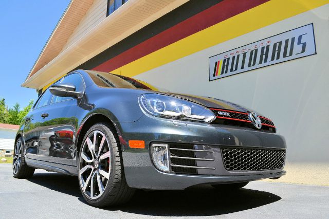 Volkswagen GTI 2013 photo 36