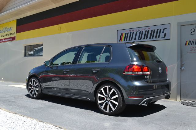 Volkswagen GTI 2013 photo 9