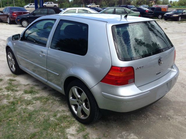 Volkswagen Golf 2001 photo 1