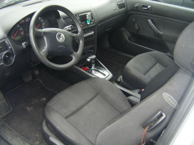 Volkswagen Golf 2001 photo 3