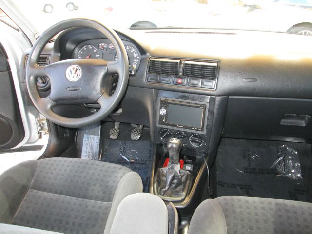 Volkswagen Golf 2001 photo 10