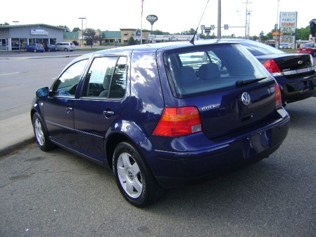 Volkswagen Golf 2001 photo 1