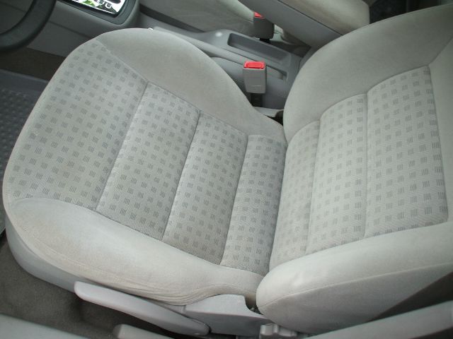 Volkswagen Golf 2002 photo 5