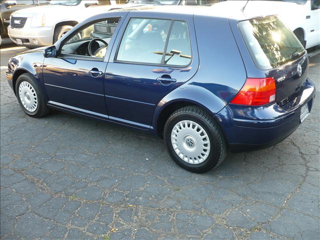 Volkswagen Golf 2002 photo 1