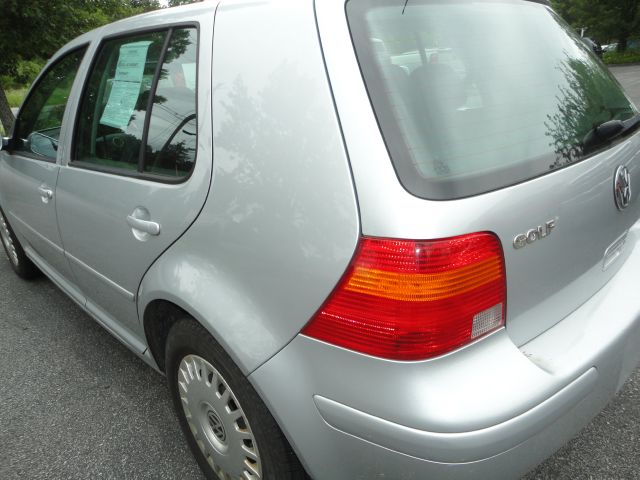 Volkswagen Golf 2002 photo 3