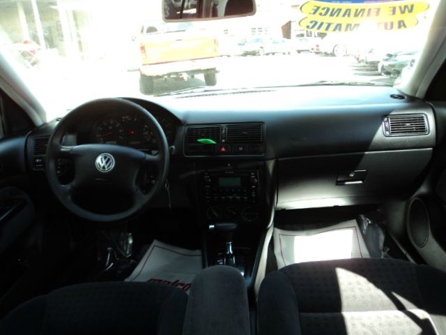 Volkswagen Golf 2003 photo 8