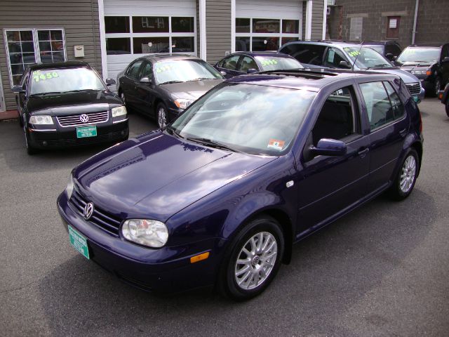 Volkswagen Golf 2003 photo 1