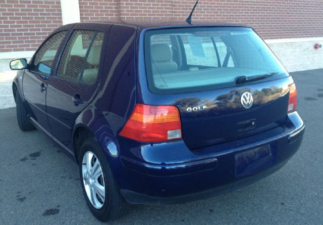 Volkswagen Golf 2003 photo 2