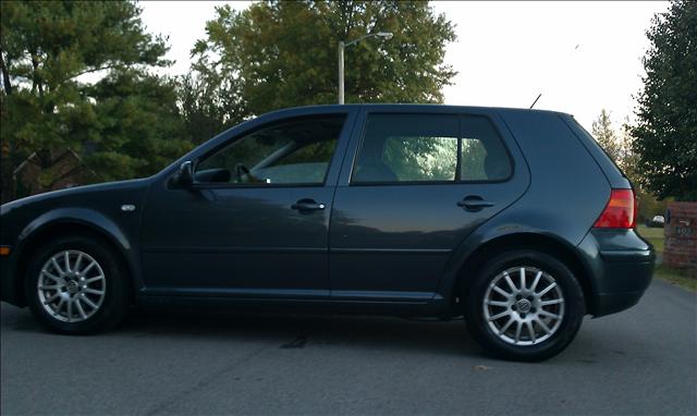 Volkswagen Golf FWD 4dr Sport Sedan