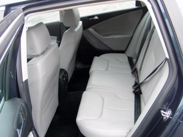 Volkswagen Golf 2005 photo 2