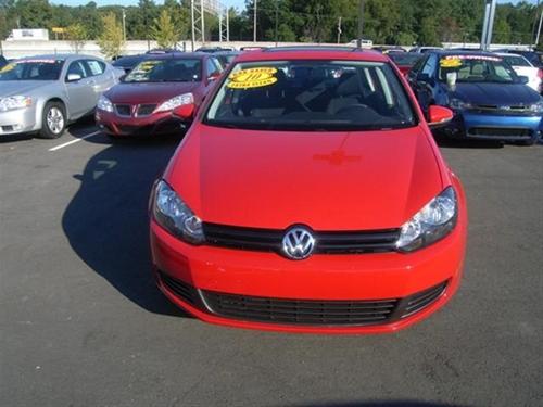 Volkswagen Golf 2010 photo 1