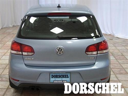 Volkswagen Golf 2010 photo 4