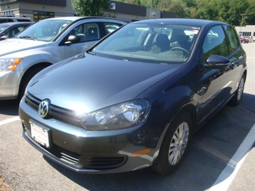 Volkswagen Golf 2010 photo 3