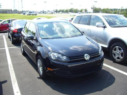 Volkswagen Golf 2010 photo 2