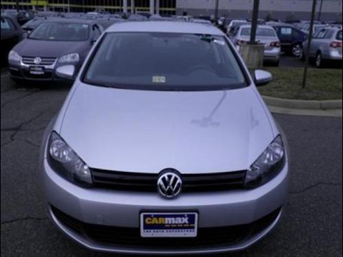 Volkswagen Golf 2010 photo 1