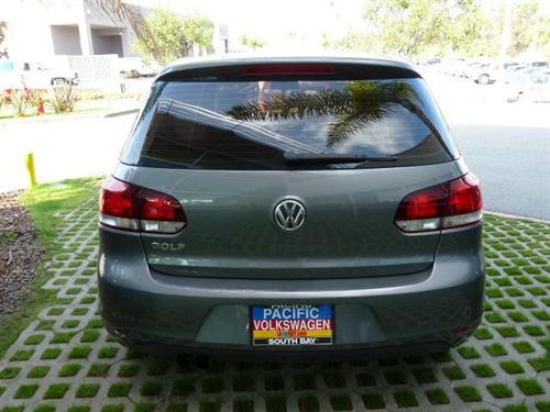 Volkswagen Golf XLE W/moon-roof Other