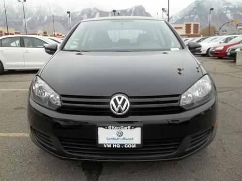 Volkswagen Golf 2010 photo 2