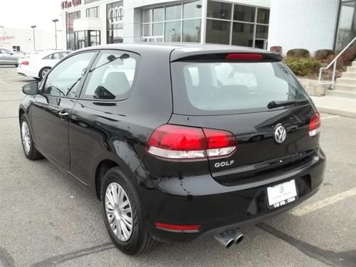 Volkswagen Golf 2010 photo 3