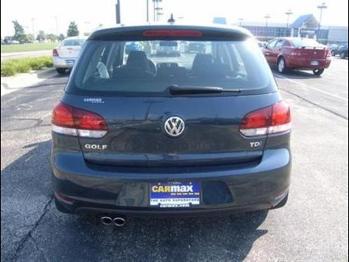 Volkswagen Golf 2010 photo 5