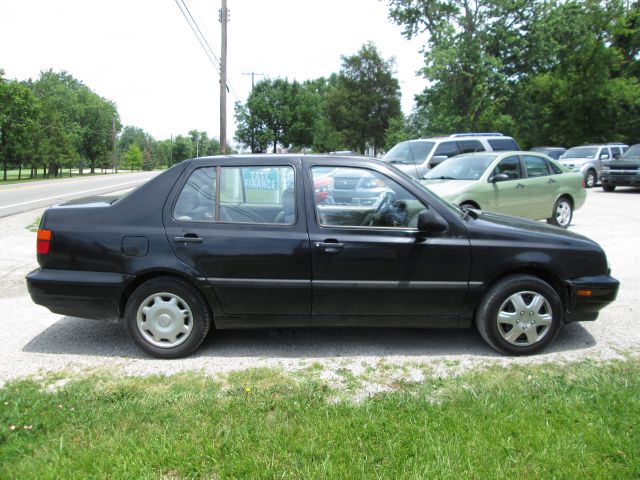 Volkswagen Jetta 1997 photo 2