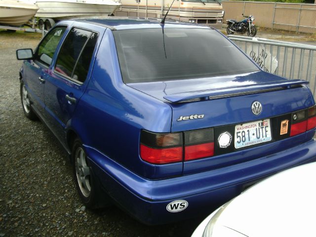 Volkswagen Jetta 1998 photo 2