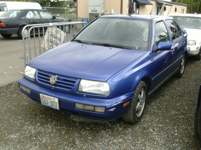 Volkswagen Jetta 1998 photo 3