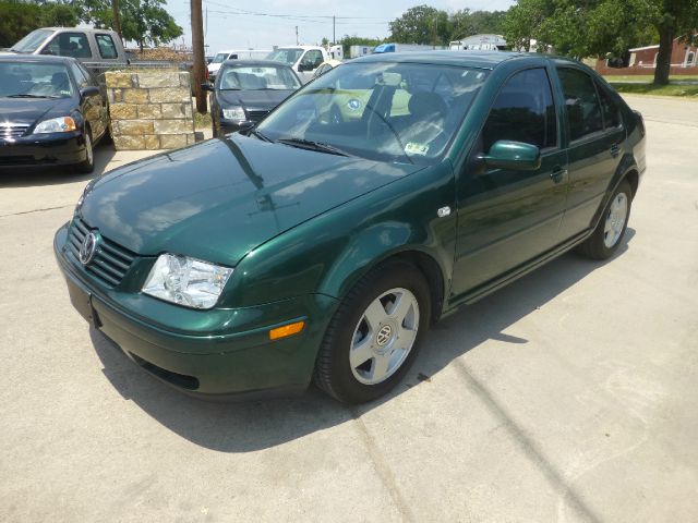 Volkswagen Jetta 4dr 112 WB AWD Sedan