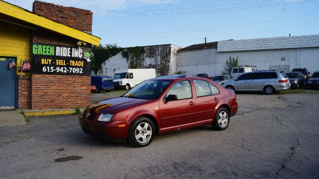 Volkswagen Jetta Quad Cab 4x2 Shortbox XLT Sedan