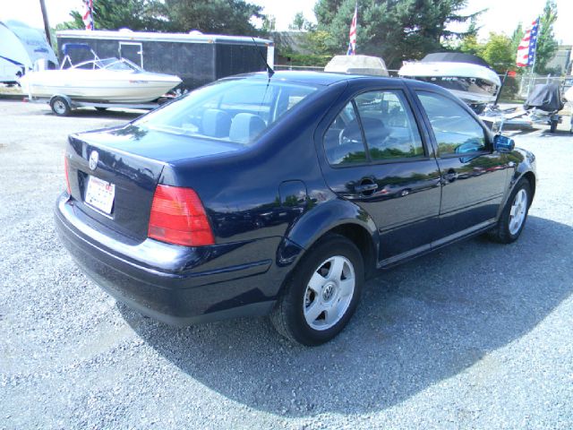 Volkswagen Jetta 2000 photo 1