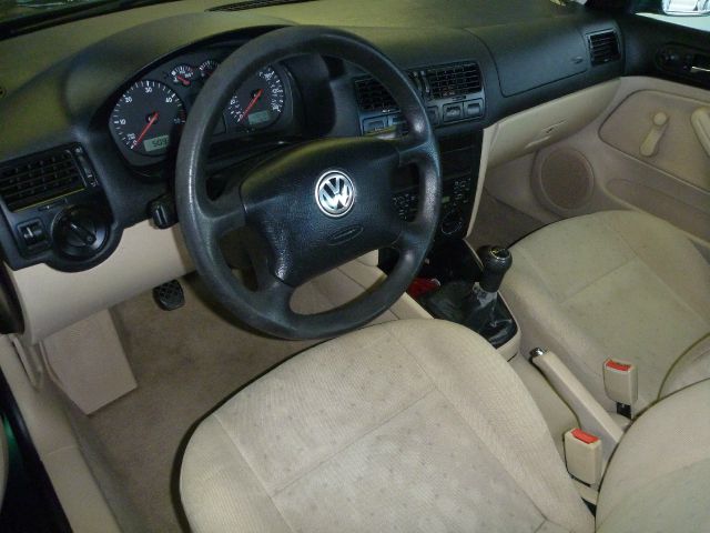 Volkswagen Jetta 2000 photo 1