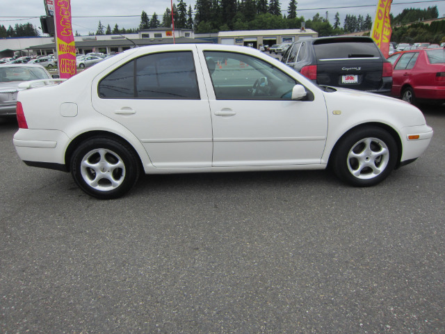 Volkswagen Jetta 2000 photo 1