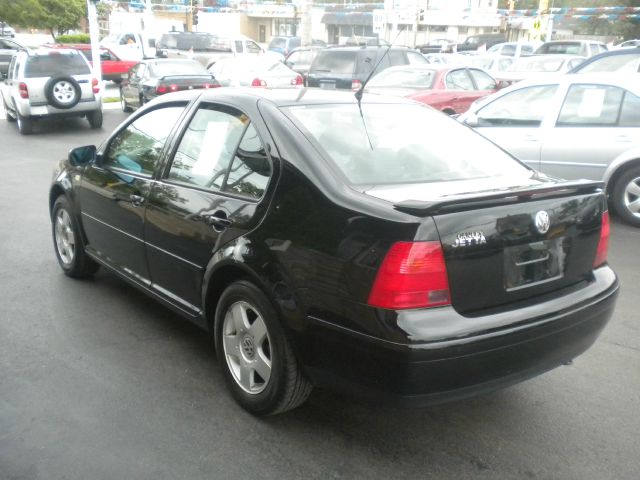 Volkswagen Jetta 2000 photo 11