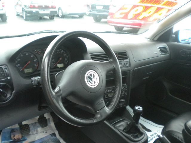 Volkswagen Jetta 2000 photo 9