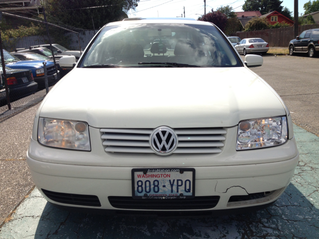 Volkswagen Jetta 2000 photo 2