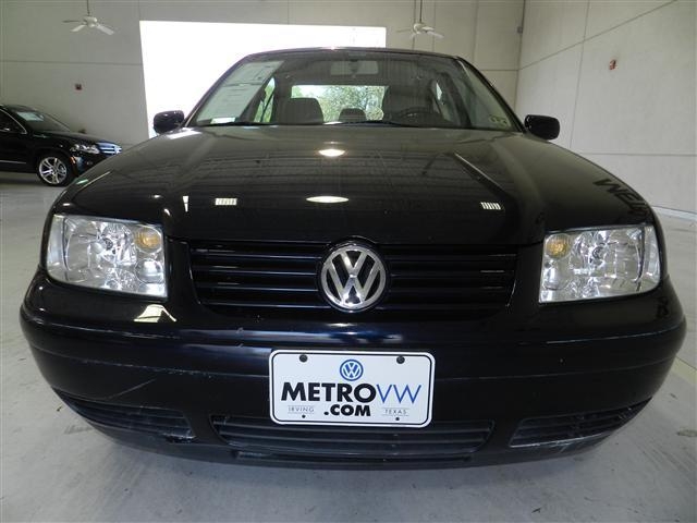 Volkswagen Jetta FWD 4dr Sport Unspecified