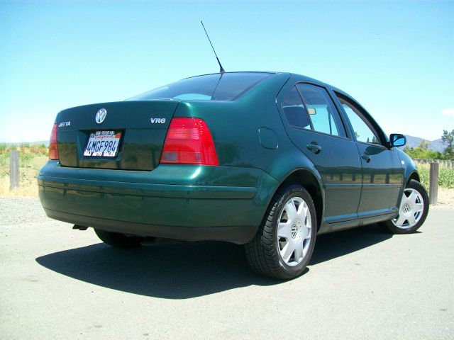 Volkswagen Jetta 2000 photo 2