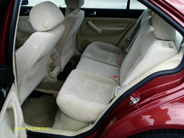 Volkswagen Jetta 2000 photo 4