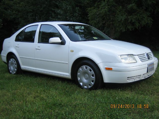 Volkswagen Jetta 2000 photo 1