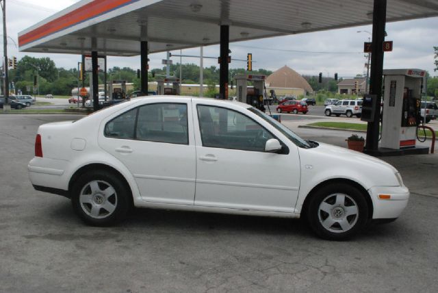 Volkswagen Jetta King Cab 4WD Sedan